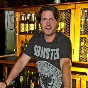 Meet your Posher, Billy